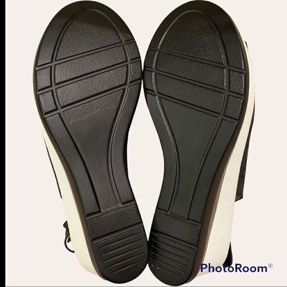 Jeossy Woman’s Platform Black sandal size 7 - Picture 3 of 3